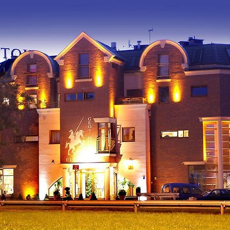 Grot Hotel Малборк Екстериор снимка