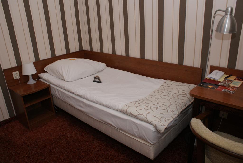 Grot Hotel Малборк Екстериор снимка