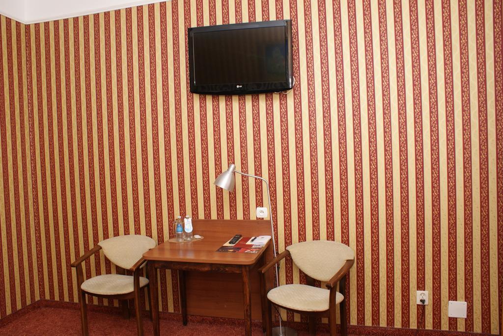 Grot Hotel Малборк Екстериор снимка