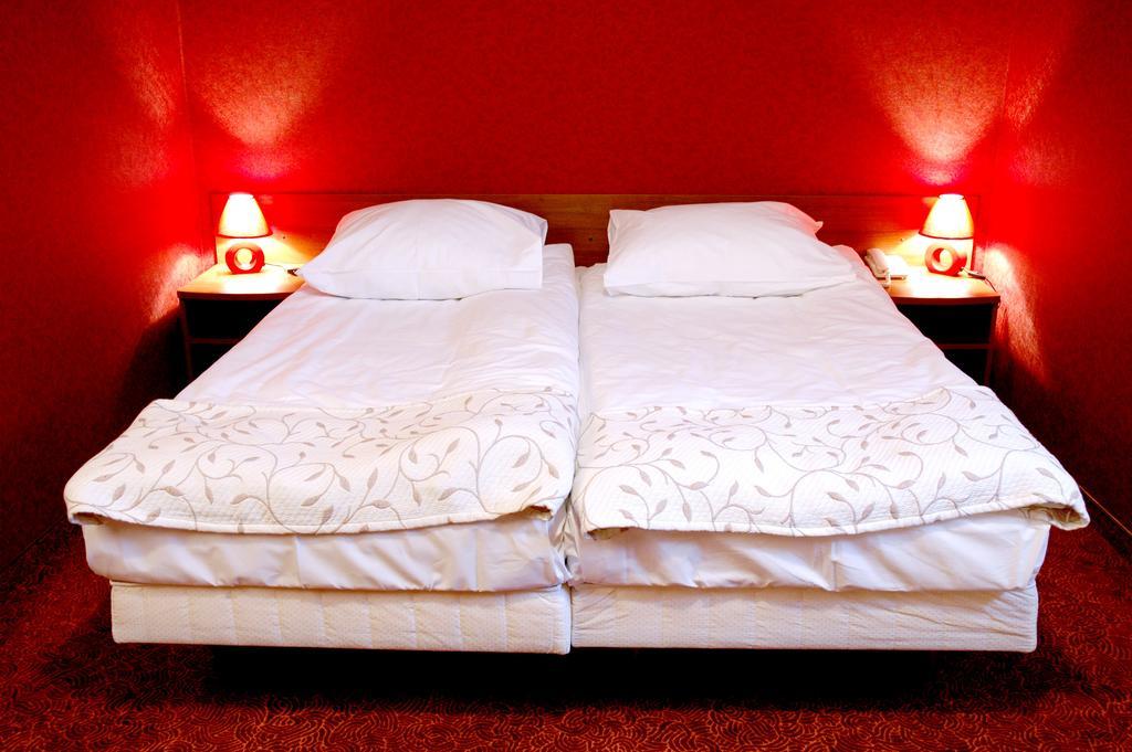 Grot Hotel Малборк Екстериор снимка