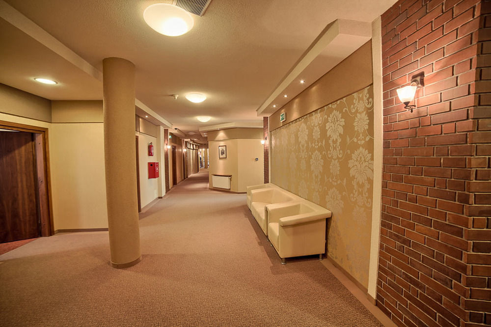 Grot Hotel Малборк Екстериор снимка