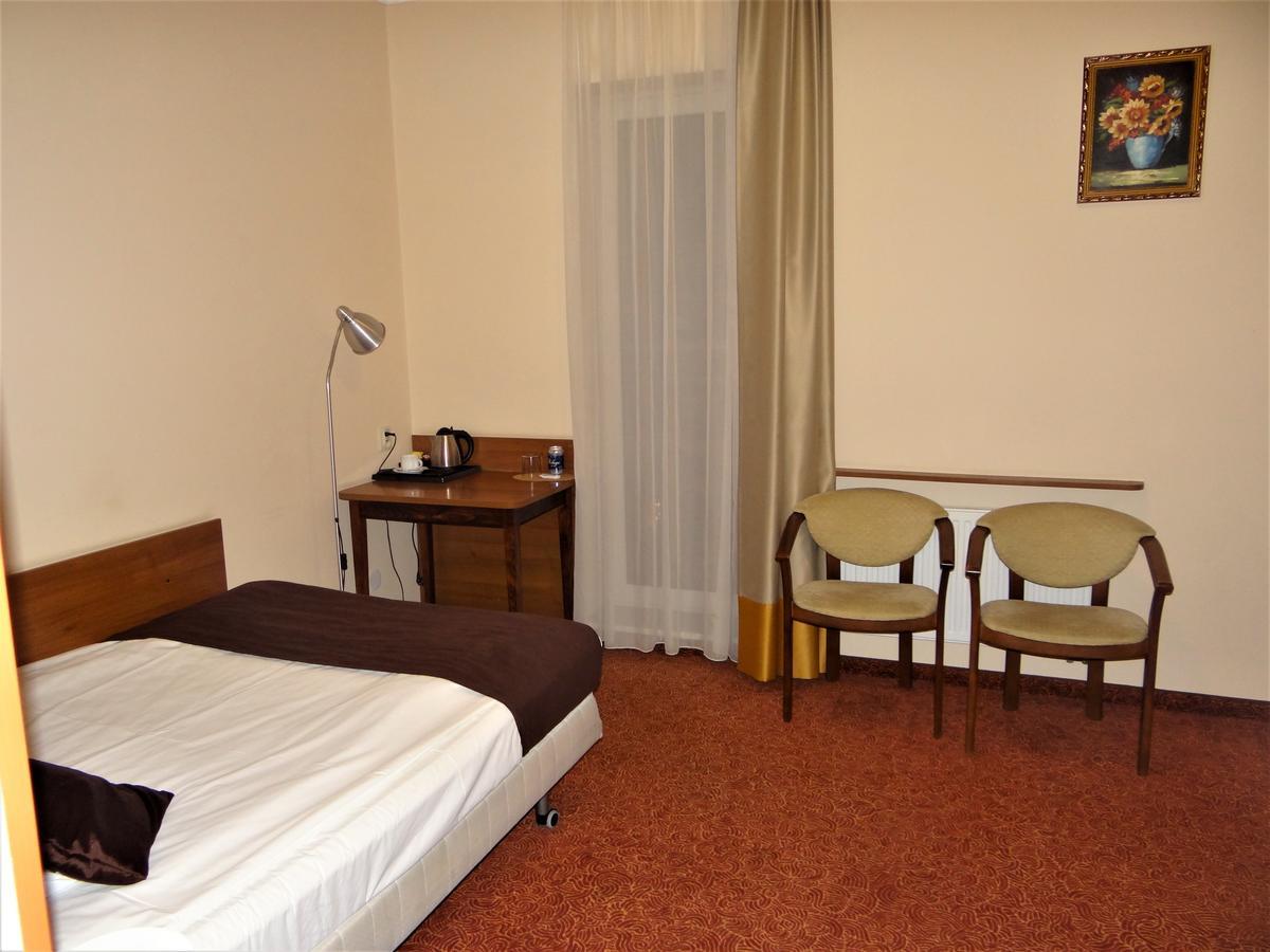 Grot Hotel Малборк Екстериор снимка