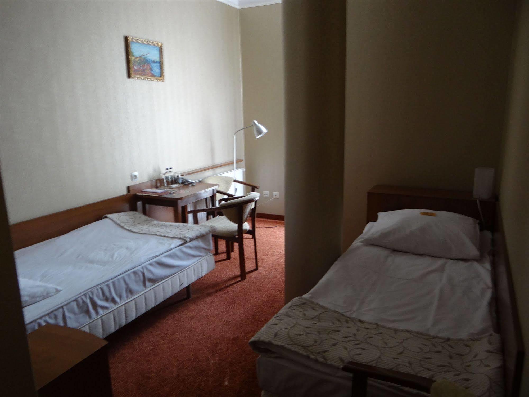 Grot Hotel Малборк Екстериор снимка