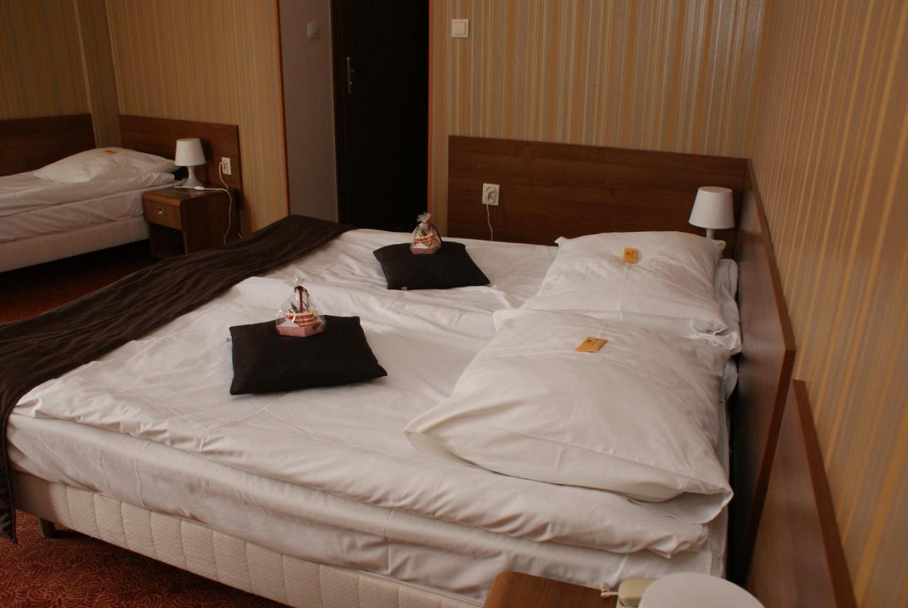 Grot Hotel Малборк Екстериор снимка